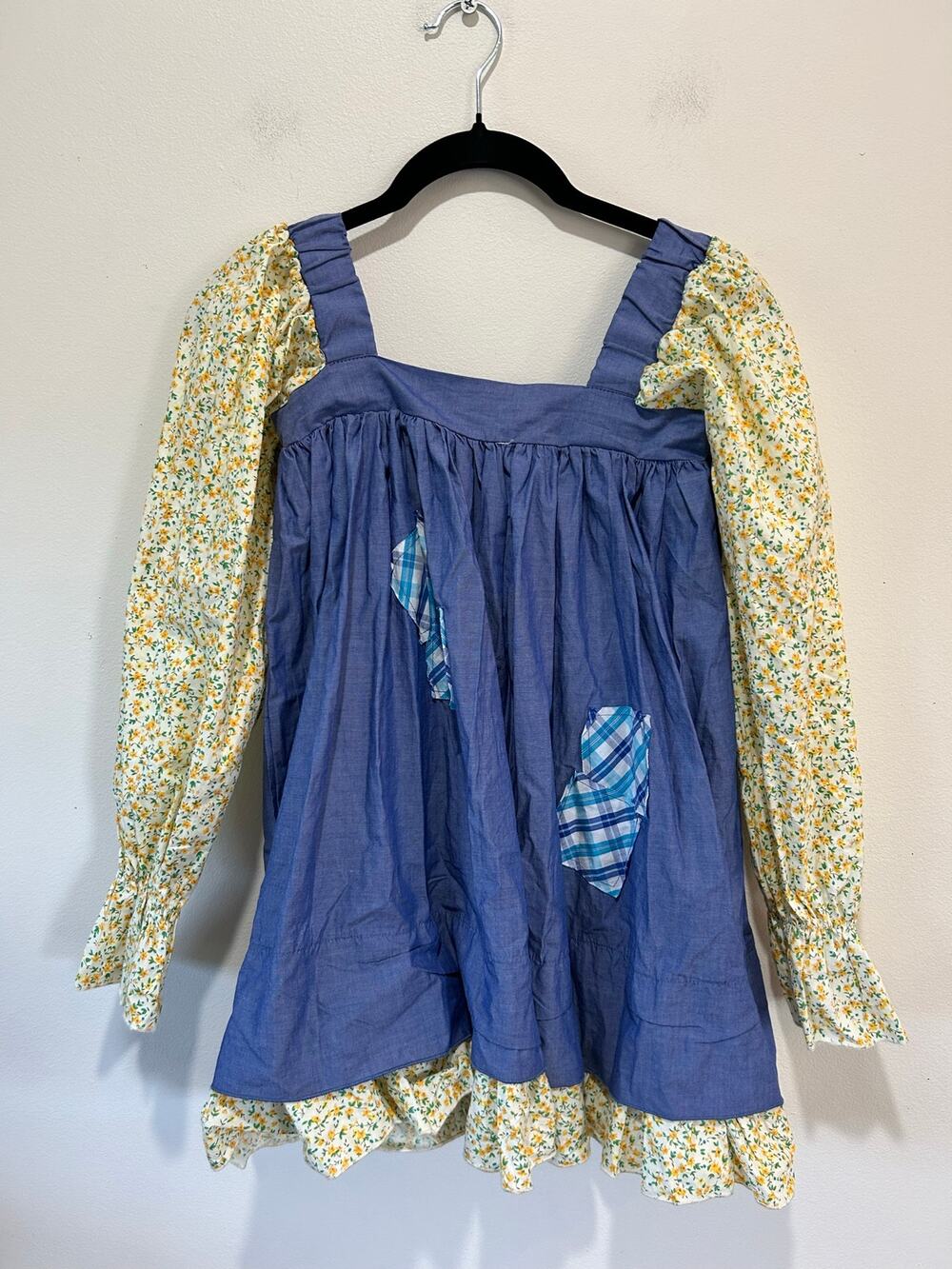 Weissman Orphan girl character costume blue yellow girls size 7/8